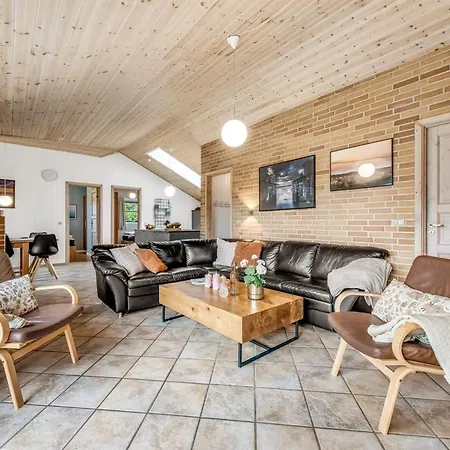 Mico - 500m From The Sea By Interhome Feriehus *